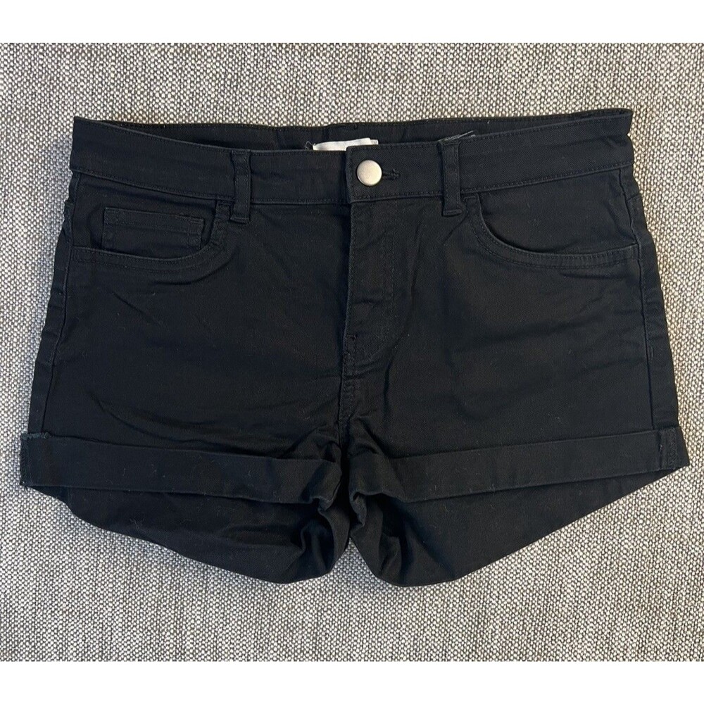 H&M Black Denim Cuffed Shorts Womens Size 6 Stretch Five Pocket Casual Summer
